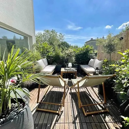Apartamento Apartments